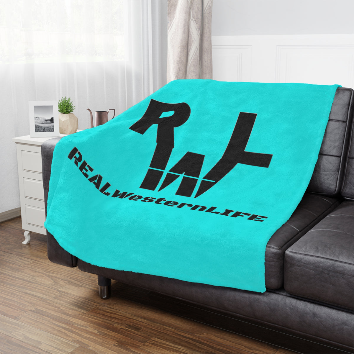 REAL.WesternLIFE Western Ranch Minky Blanket